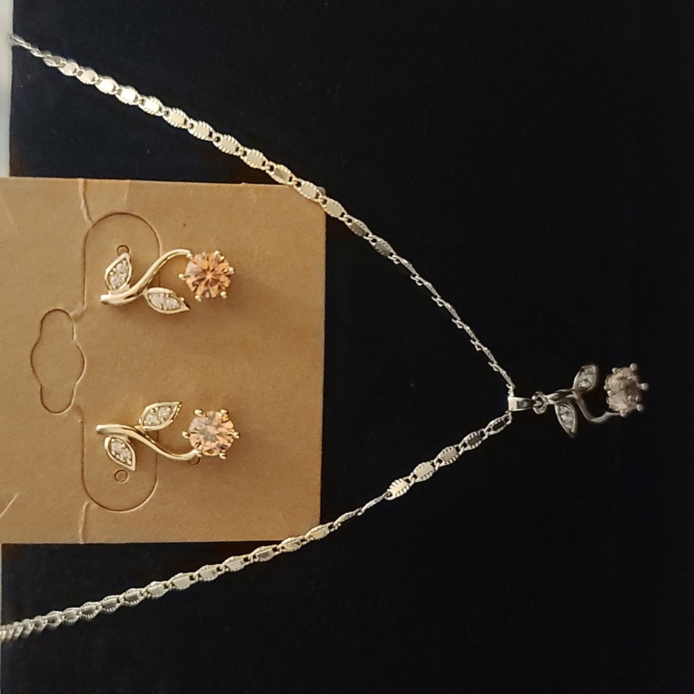 Earrings and necklace set
